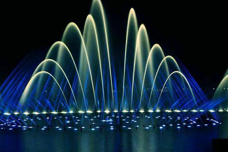 喷泉水景